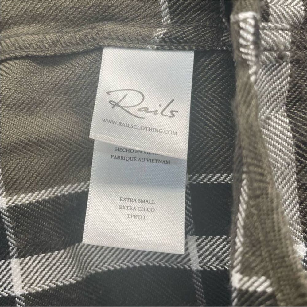 RAILS NWT Hunter Plaid Button Down in Kalamata Bl… - image 9
